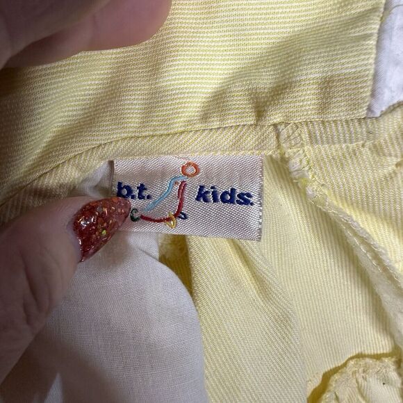 Baby Girl’s Size 3-6 Mo BT Kids Smocked Dress Outfit Yellow Peter Pan Collar - Picture 3 of 4
